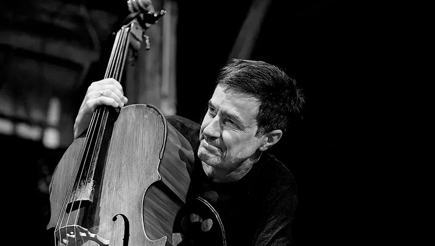 Fred Lonberg-Holm, Chicago-based cellist and improviser, photographed for Catalytic Sound Q&A interview