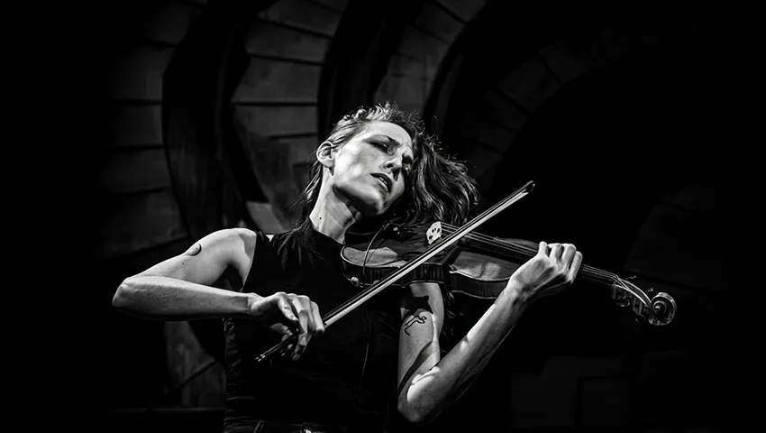 gabby fluke-mogul, violinist and improviser, performing with extended technique — Catalytic Sound Q&A interview